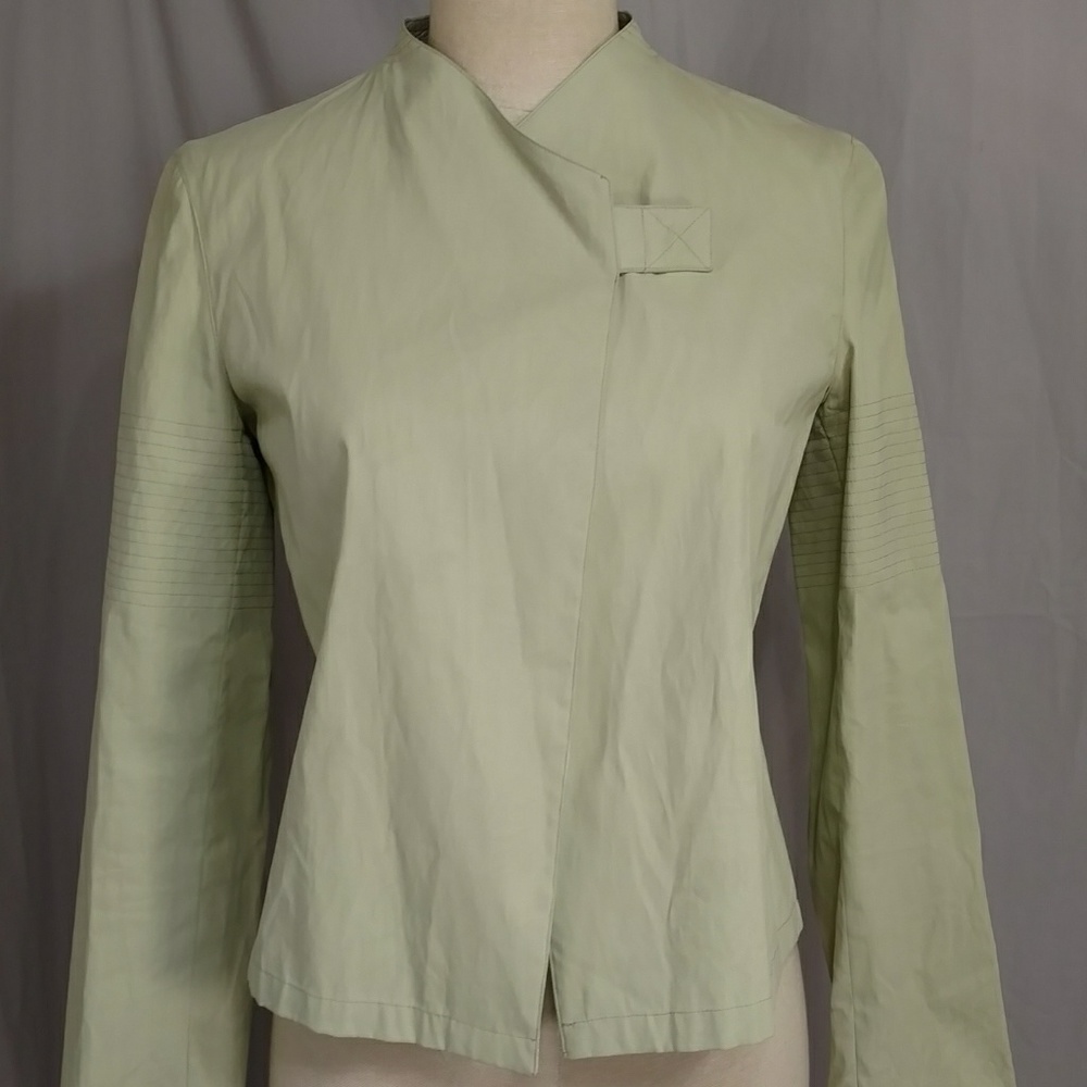 Armani Spring Jacket Short Lightweight Flattering - image 1
